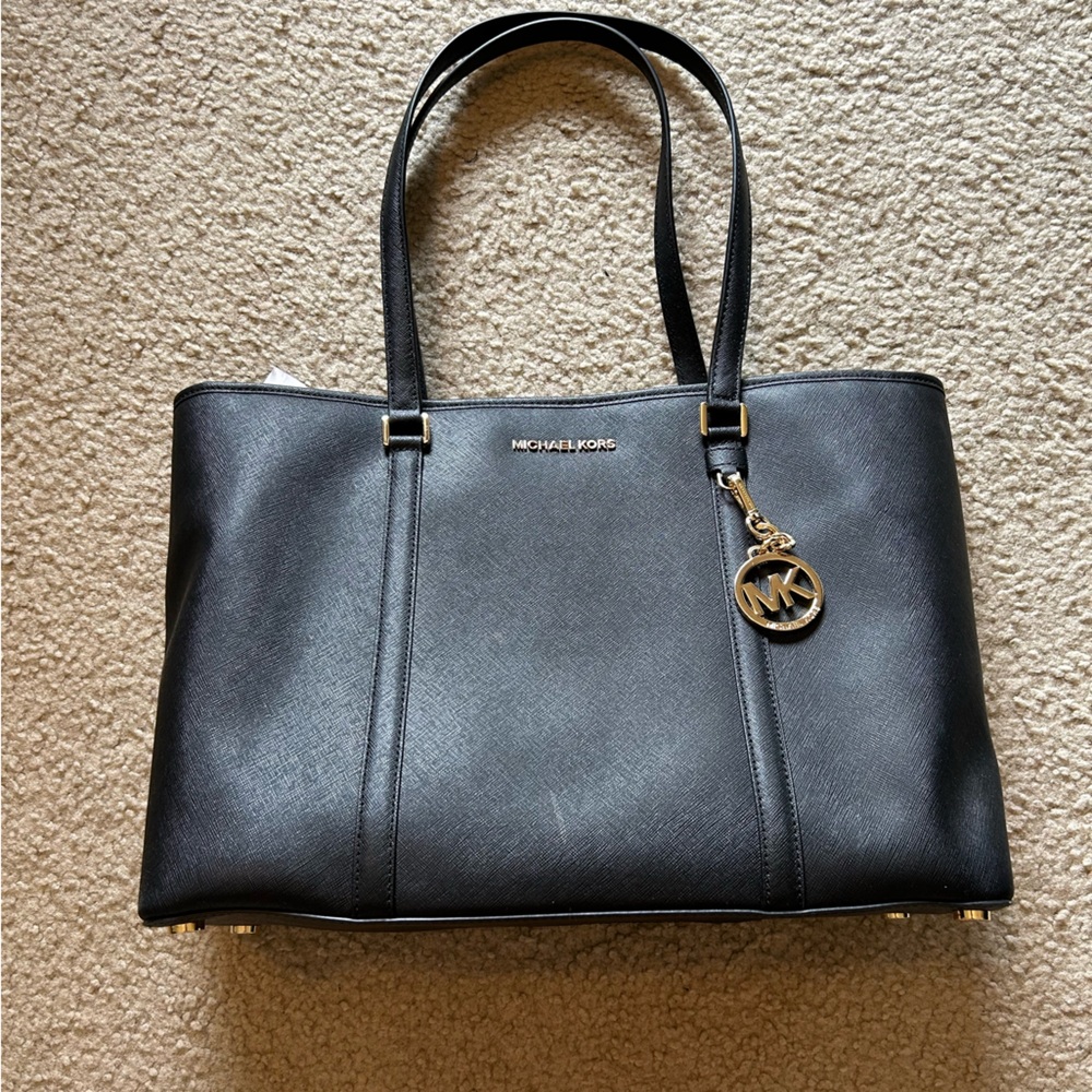 Michael Kors tote